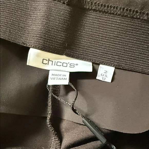 Chico's Rich Brown Ankle Pant NWT - Picture 4 of 5